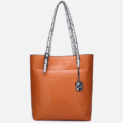 

Tailored Women Retro Serpentine Vintage Leather Bags Shoulder Bag Handle Work Bags