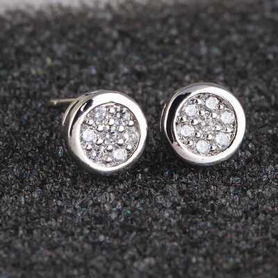 

Ladies stud earrings elegant temperament full of diamond round earrings