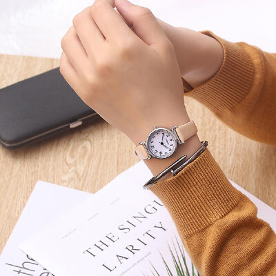 

Girl Student Simple Cute Watch Retro Small Dial Quartz Watches