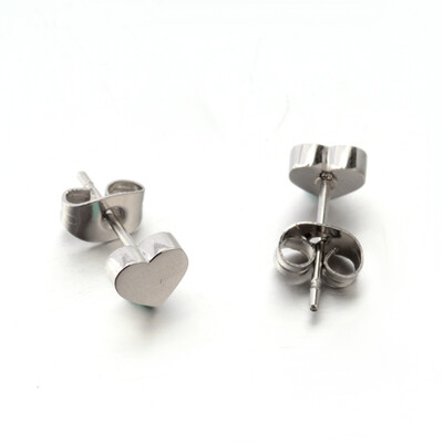 

304 Stainless Steel Ear Studs Heart Platinum 5x6mm Pin 08mm