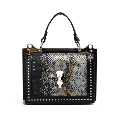 

Chao Korean version of the wild Messenger shoulder portable fashion texture Kelly bag