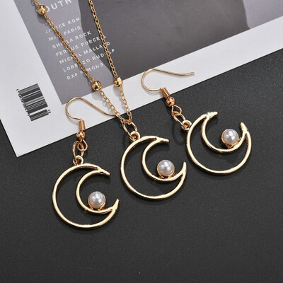 

New Womens Alloy Necklace Creative Design Hollow Moon Imitation Pearl Pendant Necklace Beautiful Romantic Wedding Party