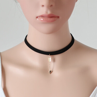 

Europe&The United States Jewelry Cashmere Suede Clavicle Chain Arrow Pendant Necklace