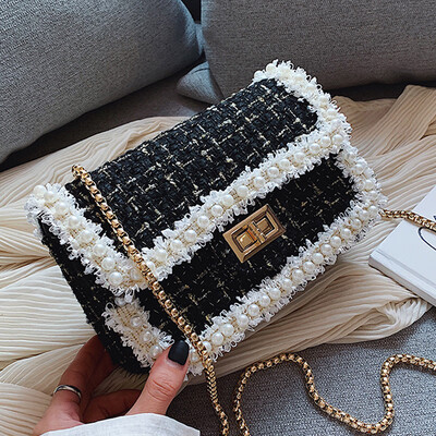 

The net red small bag female 2019 autumn new tide Korean version wild messenger bag chain fashion small square bag