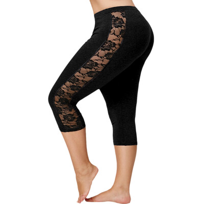 

Lace Mesh Panel Plus Size Capri Leggings