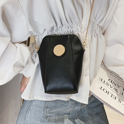 

Ins wild small bag female 2019 new wave Korean version of the simple shoulder Messenger bag net red chain bag shell bag