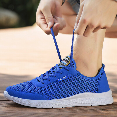 

Summer Sandals Sports Leisure Summer Air-permeable Cave Beach outside wearing mesh young mens shoes