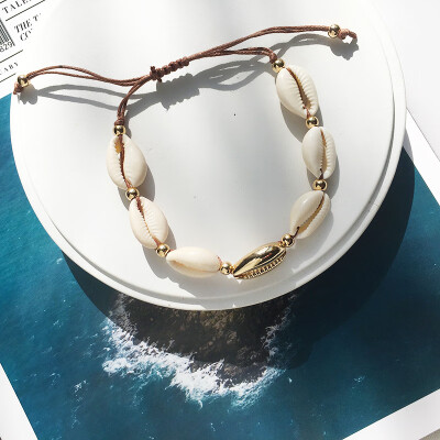 

Vintage Gold Color Bead Cowrie Shell Choker Necklace for Women Coin Pendant Necklace Rope Natural seashell Statement Collier