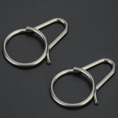 

Greensen 2Pcs Mini Titanium Alloy Key Ring Simple Durable Keychain Key Holder