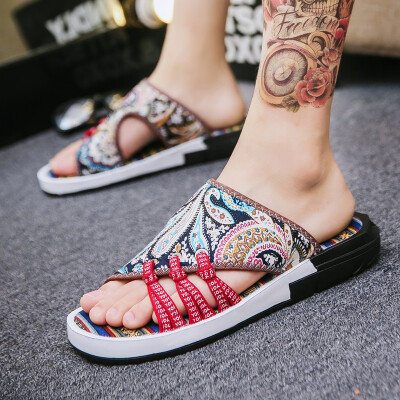 

Slippers mens summer fashion wear a word drag Korean version of 100 trendy personality anti-skid beach sandals