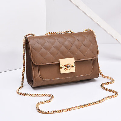 

Diamond embossed small fragrance temperament female bag summer chain shoulder diagonal package Korean version of the light luxury small square package
