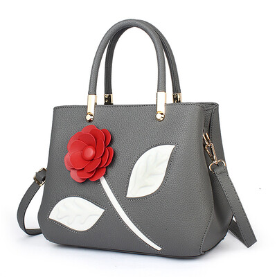 

Women Bag 2017 New Bag Female Korean Version of The Stereotyped Sweet Fashion Handbags Messenger Shoulder Bag