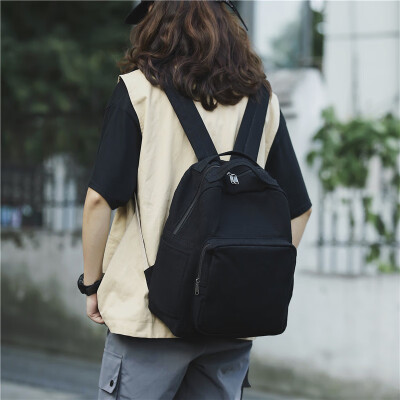 

Playing with schoolbag girls Korean high school girls backpack ins wind Joker college students fashion backpack girls tide