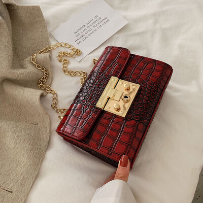 

Tailored Women 2019 Retro Chain Shoulder Bag Fashion Messenger Bag Lock Small Square Bag