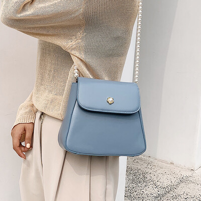

French small crowd female bag 2019 new wild natural pearl shoulder bag summer small fresh ins messenger bag