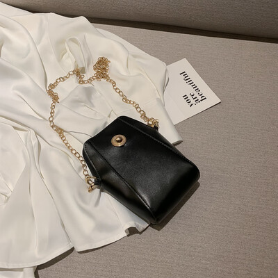 

Summer simple small bag female 2019 new chic Messenger bag tide wild shoulder bag fashion chain mobile phone bag