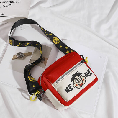 

Ins super fire Wangzi bag female 2019 new net red Korean version of the wild cute girl canvas shoulder Messenger bag