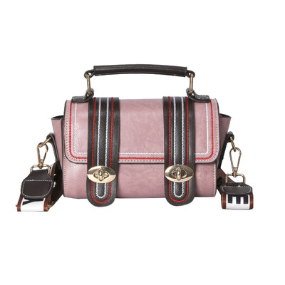 

Diagonal bag female 2019 new shoulder bag lock pu leather diagonal bag trend wild color pillow bag