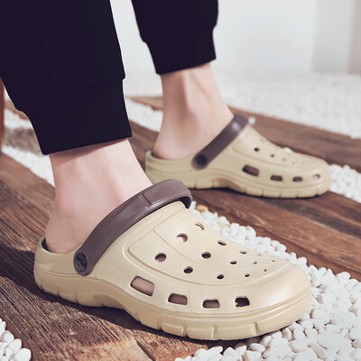 

Summer Dongdong Shoes Mens slippers wear sandals Korean version of beach shoes outdoor slippery hollow sandals