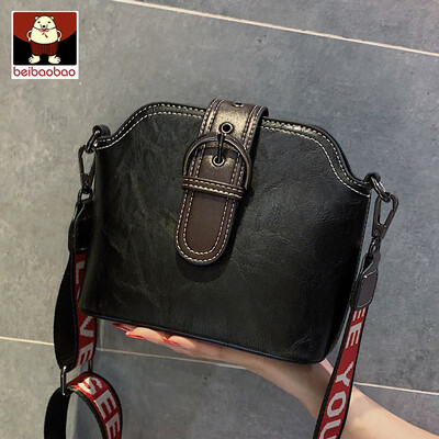 

On the new womens bag 2019 new tide Korean broadband shoulder bag foreign gas Joker retro slung bucket bag
