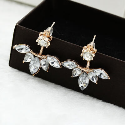 

Best Selling Fashion Crystal Stud Earrings Golden Silver Color Earrings For Women 2018 Popular Jewelry Dropshipping A20
