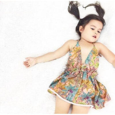 

Fashion girl sexy tropical wind Tie neck Robes