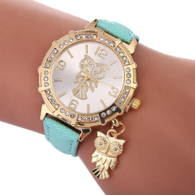 

2019 Women Casual Watch Fashion New Design Pendant Clock Leather Band Quartz Wristwatch Lady Female Diamond Watches Montre