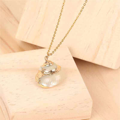

2019 Bohemian Conch Shell Necklace For Women Gold Color Chain Seashell Pendant Necklace Summer Female Jewelry