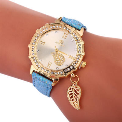 

2019 Fashion Women Luxury Watch New Design Pendant Clock Leather Band Quartz Wristwatch Lady Female Diamond Watches Reloj Mujer