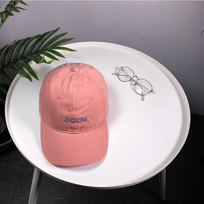 

2019 new Korean version of outdoor casual baseball cap hundred-hit lady embroidery boomers sun shade mens cap