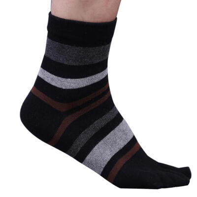 

Fashion Men Stripe Cotton Warm Breathable Five Toes Casual Sport Running Socks