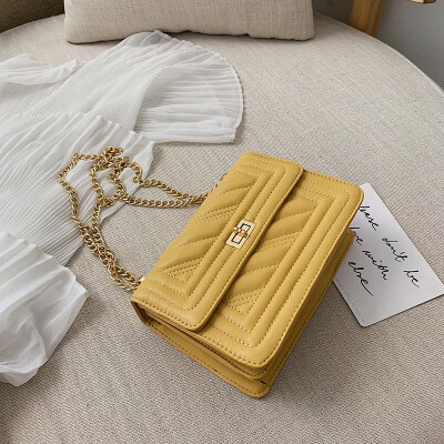 

New French small bag female 2019 new Korean version of the texture of the wild wild chain fashion Messenger small square bag