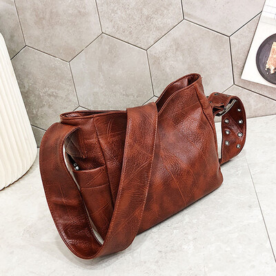 

Tailored Womens Solid color large-capacity shoulder bag casual wild Messenger bag
