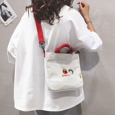 

Bag female 2019 new casual wild lazy wind canvas Messenger bag Korean version of the simple bag shoulder bag