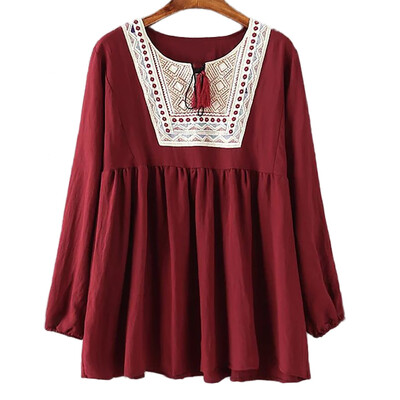 

Ruched Embroidered Loose Blouse