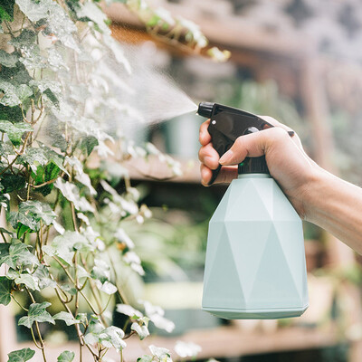 

Siaonvr Empty Spray Bottle Plastic Watering The Flowers Water Spray For Salon Plants GN