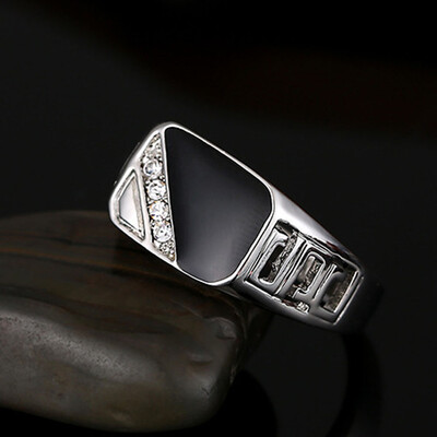 

New Popular Men Fine Jewelry White Gold Plated Ring Triangle Black Enamel Filled Crystal Men Ring Wedding Rings