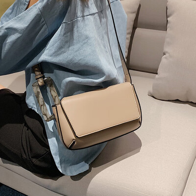 

Yangqi network red packet popular female bag new 2019 Korean fashion shoulder bag wild ins vintage crossbody bag