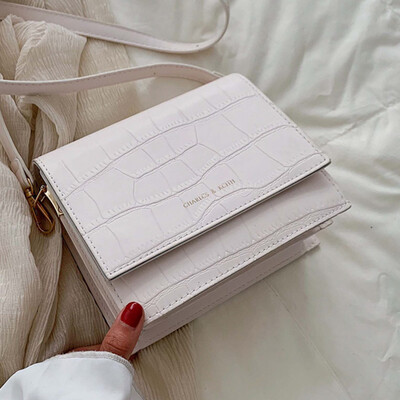

Women 2019 spring&summer new tide Korean version of Joker bag chain diagonal Crocodile Lady shoulder bag