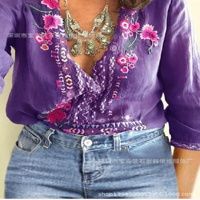 

2019 cross-border ebay womens European&American style fashion wild embroidery flower shirt V-neck loose seven-point sleeve sh