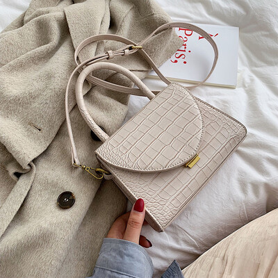 

Advanced foreign gas bag ins retro crocodile handbag new 2019 female bag with one shoulder slanted with a small square bag