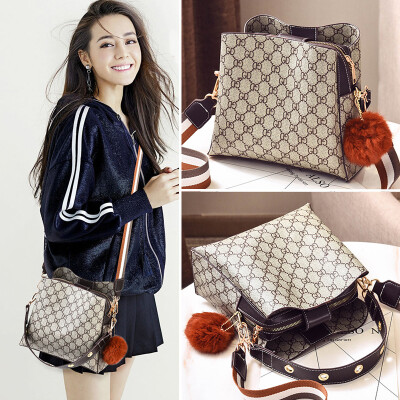 

Bag female new wave Korean version of the wild Messenger shoulder bag ins super fire pack broadband bucket handbags