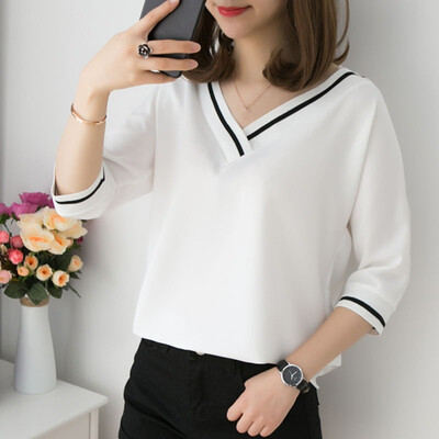 

Women Clothes Tee Shirt Three Quarter Sleeve V-Neck Ladies Summer Tops Tees Striped Tshirt Women Casual Loose Tops