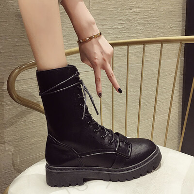 

Black martin boots female English wind autumn retro ulzzang lace thick with short boots Joker boots