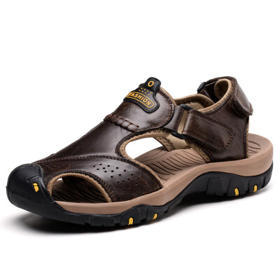 

New summer sandals male real leather Baotou beach shoes cowhide anti-skid outdoor breathable daily casual mens shoes