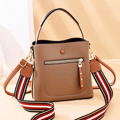 

Bag womens bag large bucket bag simple texture simple Korean Joker ladies shoulder slung