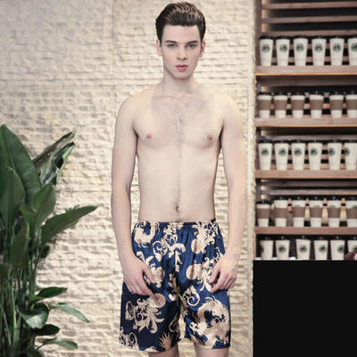 

2018 New Spinning Silk Mens Spring Short Summer Print Color Home Shorts Pajama Pants DK681