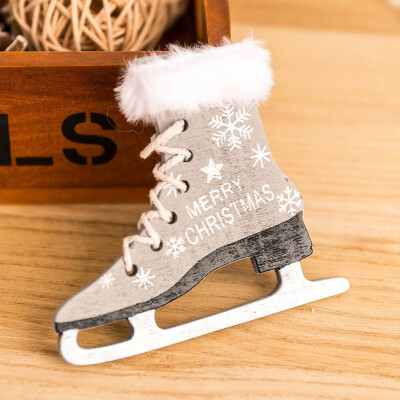 

Christmas Wooden Ice Skates Shoes With Bells Christmas Pendants Xmas Winter Holiday Hanging Drop Ornaments 3 Colors