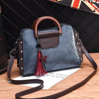 

Womens fashion chic retro European&American atmosphere portable bag Joker shoulder bag slung bag