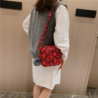 

Tailored Fashion Women Serpentine Hairball Messenger Bag HnadBag Phone Bag Shoulder Bag